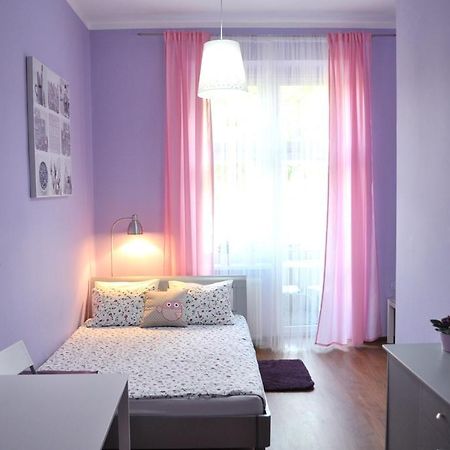 Happy House Hostel Познан Стая снимка