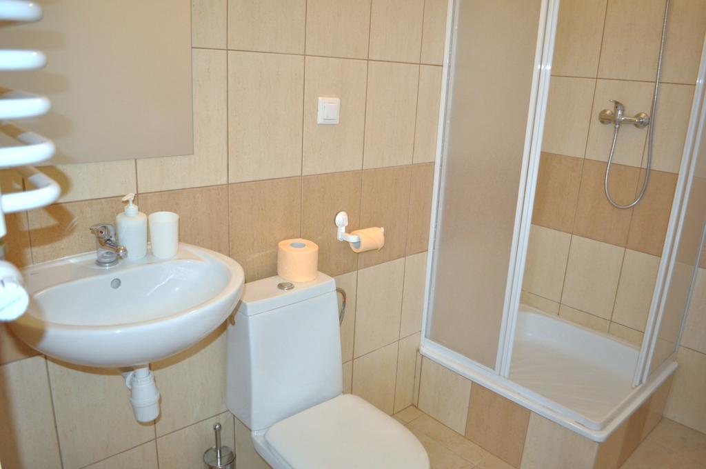 Happy House Hostel Познан Стая снимка